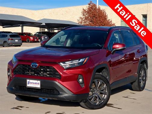 2024 Toyota RAV4 Hybrid XLE Premium