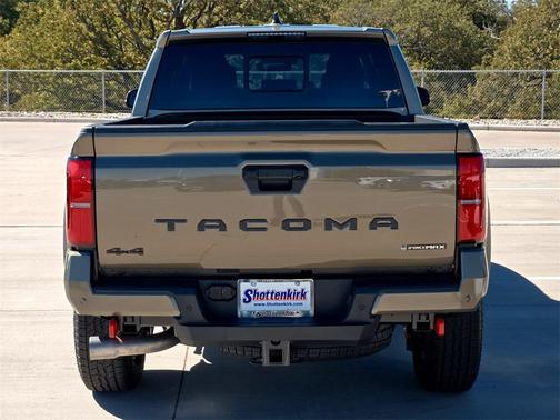 2025 Toyota Tacoma TRD Off Road