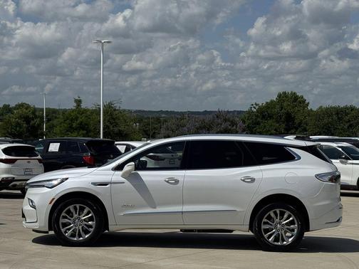 White Frost Tricoat 2023 Buick Enclave Avenir FWD