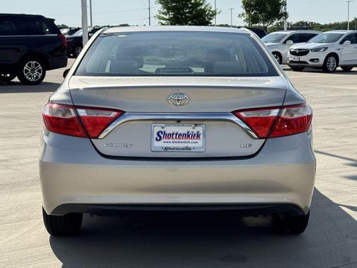 Creme Brulee 2016 Toyota Camry LE