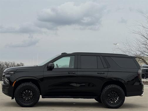 2025 Chevrolet Tahoe 4WD RST