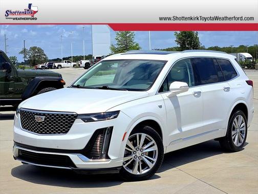 2023 Cadillac XT6 Premium Luxury AWD