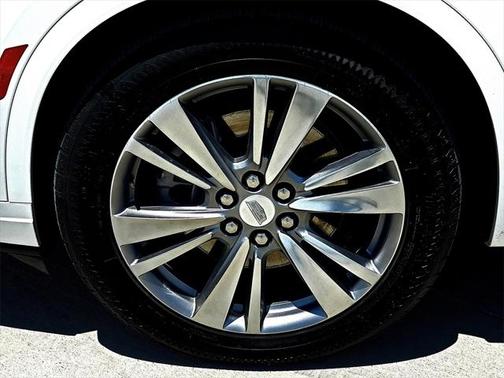 2023 Cadillac XT6 Premium Luxury AWD