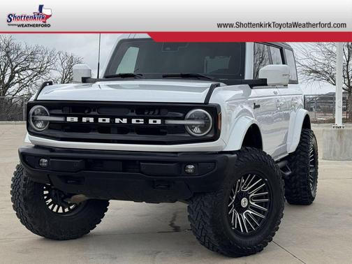 2023 Ford Bronco Outer Banks
