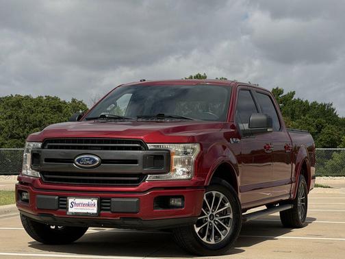 Ruby Red Metallic Tinted Clearcoat 2018 Ford F-150 XLT