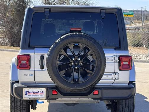 2023 Jeep Wrangler 4xe Sahara