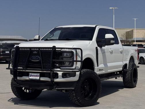 Star White Metallic Tri-Coat 2023 Ford F-250 Lariat