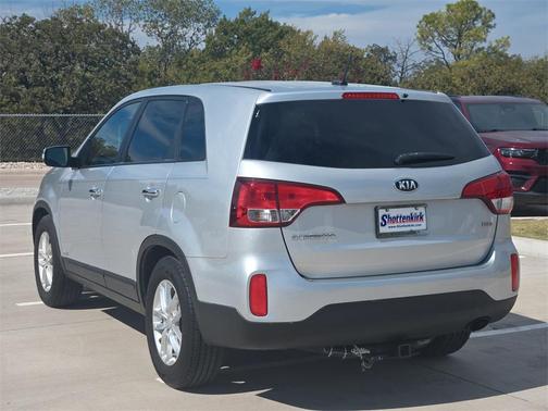 2015 Kia Sorento LX