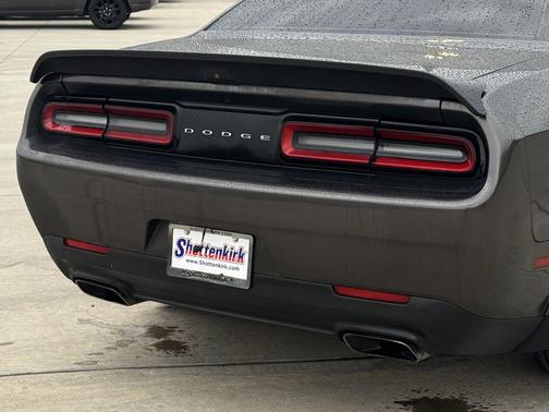 Granite Pearlcoat 2019 Dodge Challenger R/T Scat Pack Widebody