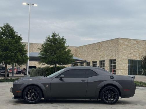 Granite Pearlcoat 2019 Dodge Challenger R/T Scat Pack Widebody