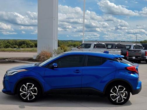 2020 Toyota C-HR XLE