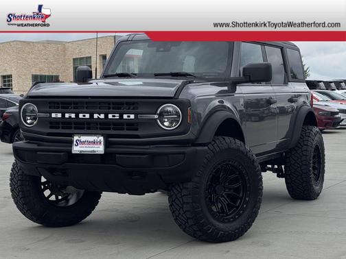 Gray Metallic 2025 Ford Bronco Big Bend