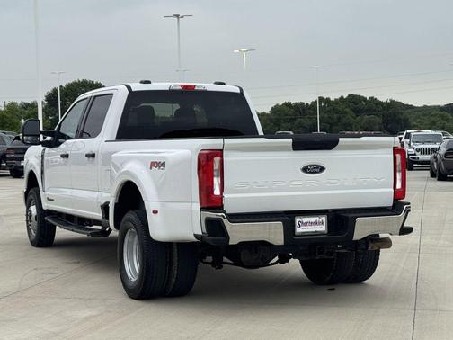 Oxford White 2024 Ford F-350 XLT