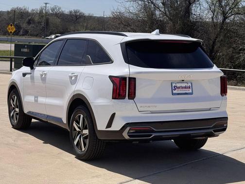 2023 Kia Sorento S