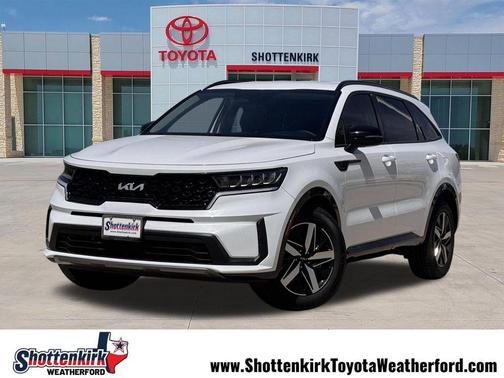 Glacial White Pearl 2023 Kia Sorento S