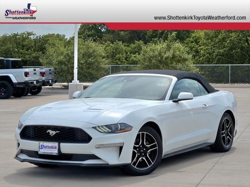 2022 Ford Mustang EcoBoost Premium
