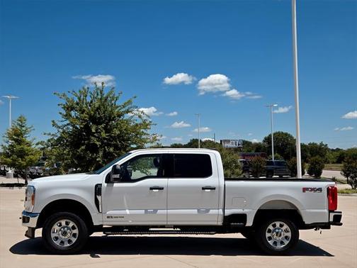2023 Ford F-250 XLT