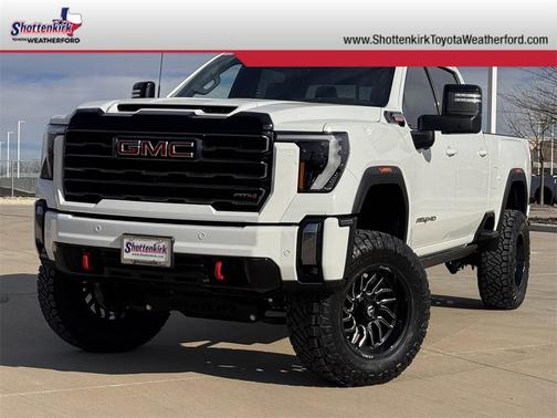 2024 GMC Sierra 2500 AT4