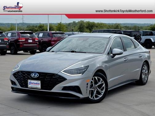 2023 Hyundai SONATA SEL