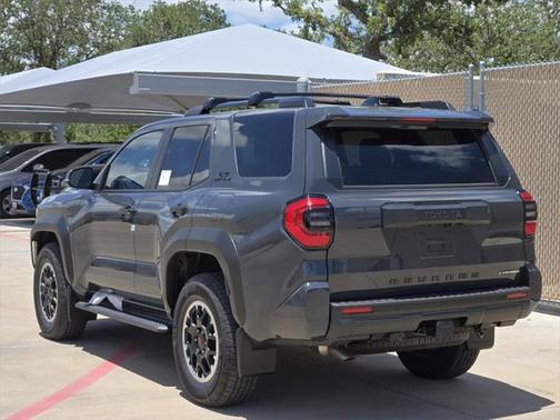 2025 Toyota 4Runner TRD Off Road