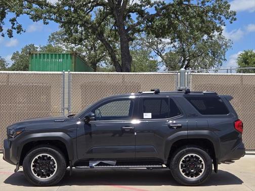 2025 Toyota 4Runner TRD Off Road