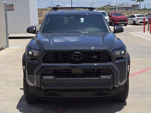 2025 Toyota 4Runner TRD Off Road