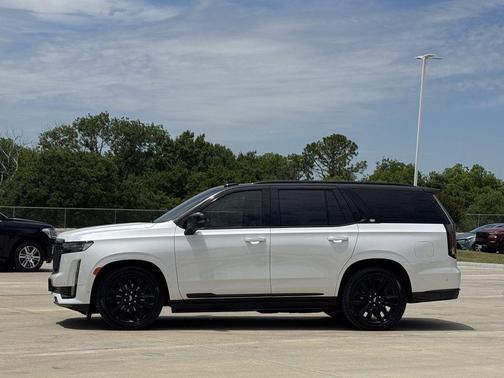 Crystal White Tricoat 2021 Cadillac Escalade Sport