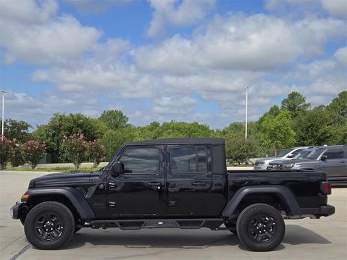 2023 Jeep Gladiator Sport