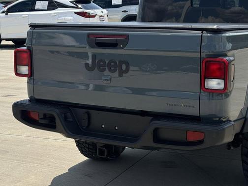 Anvil Clearcoat 2025 Jeep Gladiator Texas Trail