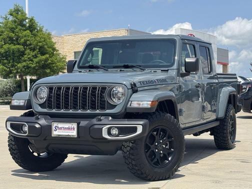 Anvil Clearcoat 2025 Jeep Gladiator Texas Trail