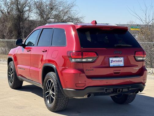 2021 Jeep Grand Cherokee Trailhawk