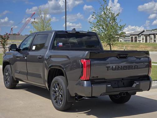 2025 Toyota Tundra Platinum