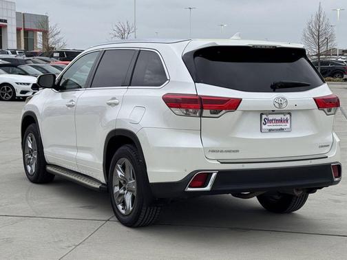 Blizzard Pearl 2019 Toyota Highlander Limited Platinum