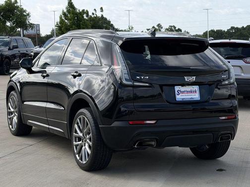 Stellar Black Metallic 2020 Cadillac XT4 Sport