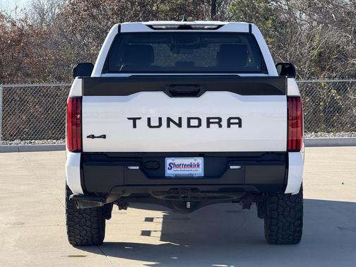 Ice Cap 2024 Toyota Tundra SR5