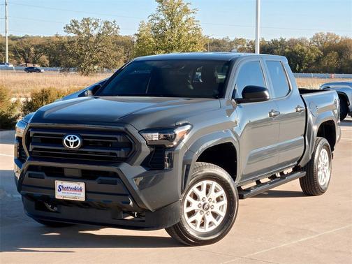 2025 Toyota Tacoma SR