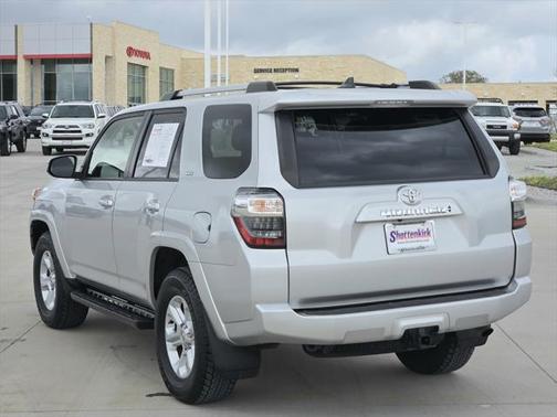 2022 Toyota 4Runner SR5
