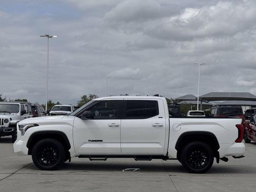 Ice Cap 2024 Toyota Tundra SR5