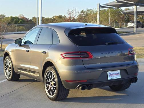 2018 Porsche Macan S