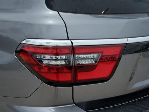 2022 Nissan Armada SL 2WD