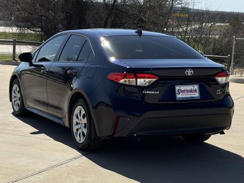 2025 Toyota Corolla Hybrid LE