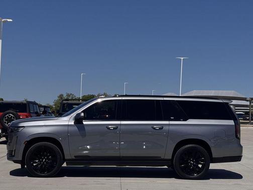 Satin Steel Metallic 2022 Cadillac Escalade ESV Sport