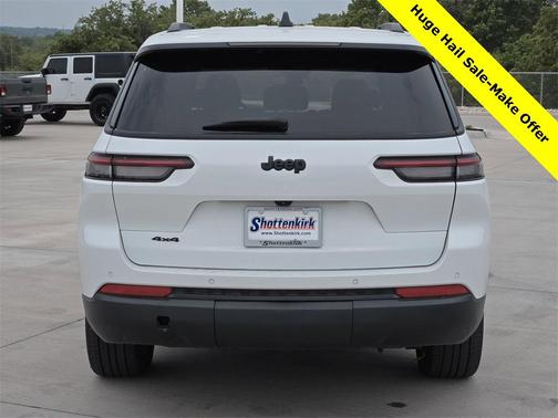 2023 Jeep Grand Cherokee L Altitude