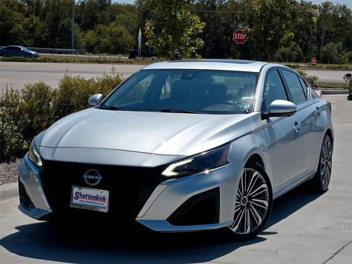 2023 Nissan Altima 2.5 SL