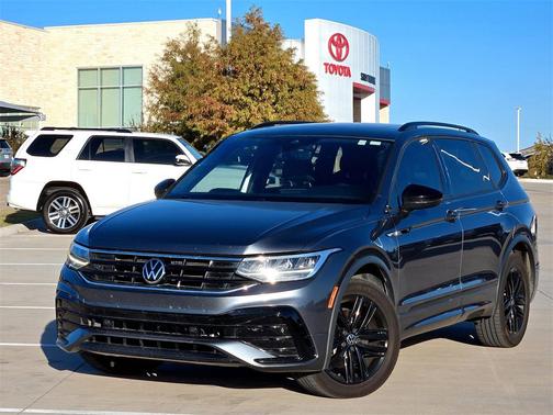 2022 Volkswagen Tiguan 2.0T SE R-Line Black