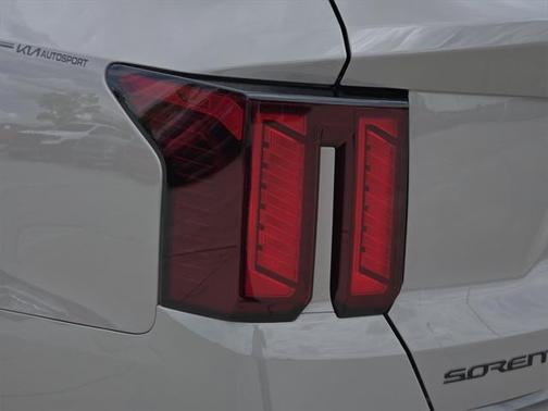 2025 Kia Sorento EX