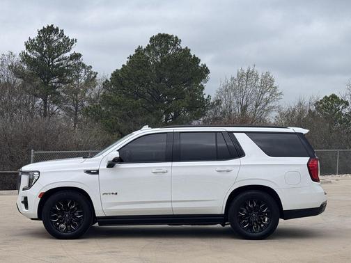 2021 GMC Yukon 4WD AT4