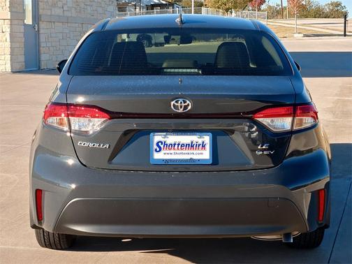 2026 Toyota Corolla Hybrid LE