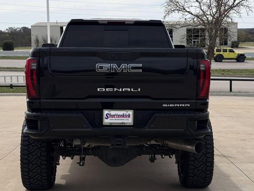 2024 GMC Sierra 3500 Denali