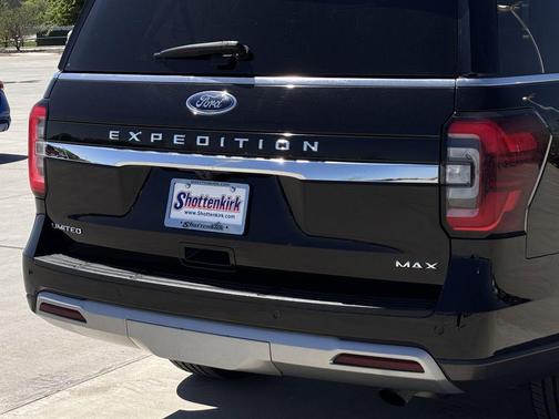 Black Metallic 2024 Ford Expedition Max Limited